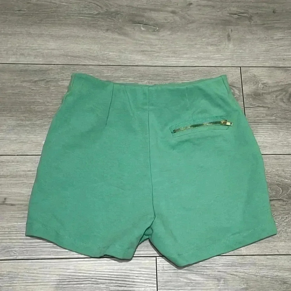 Zara Basic High Waisted Shorts - Picture 4 of 10
